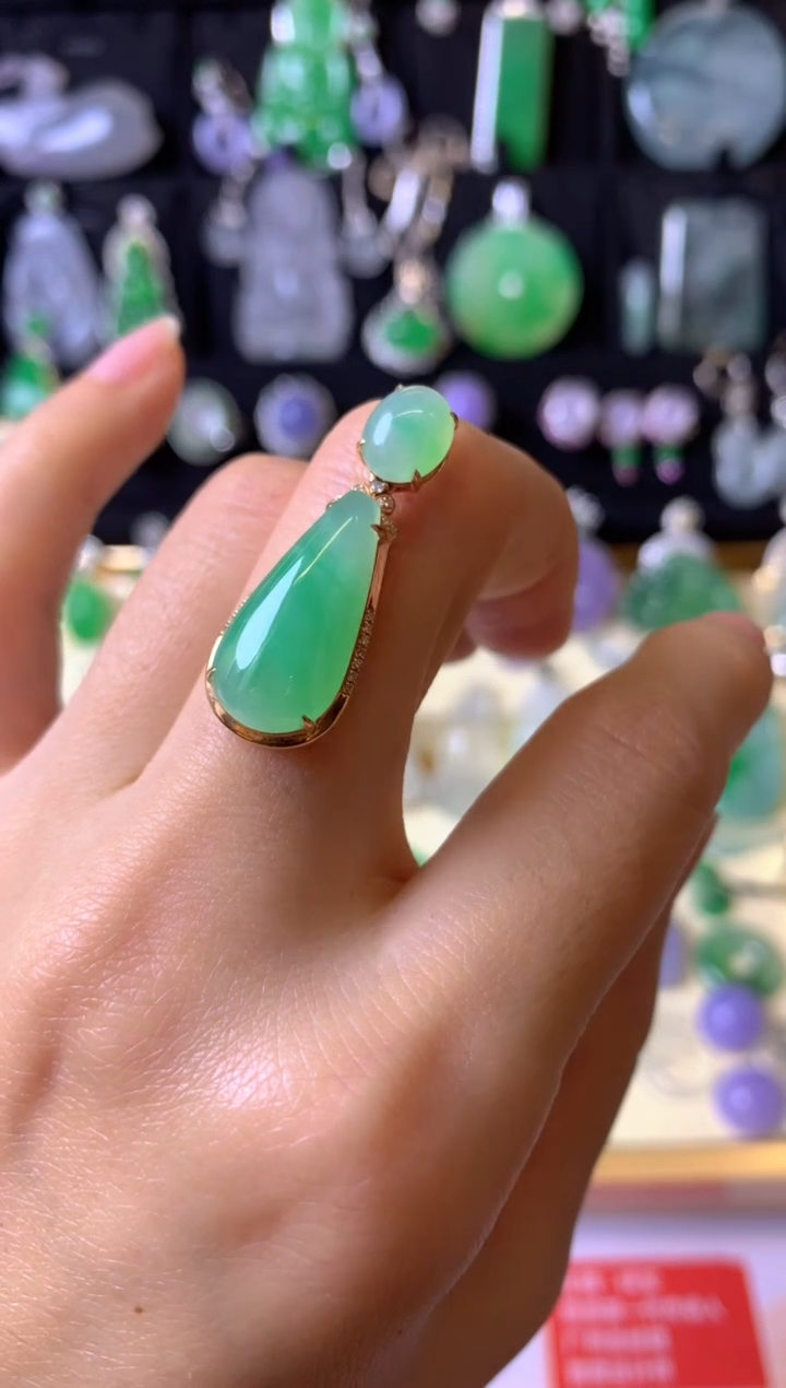 【闪购商品】翡翠颈饰18K金镶嵌成品吊坠