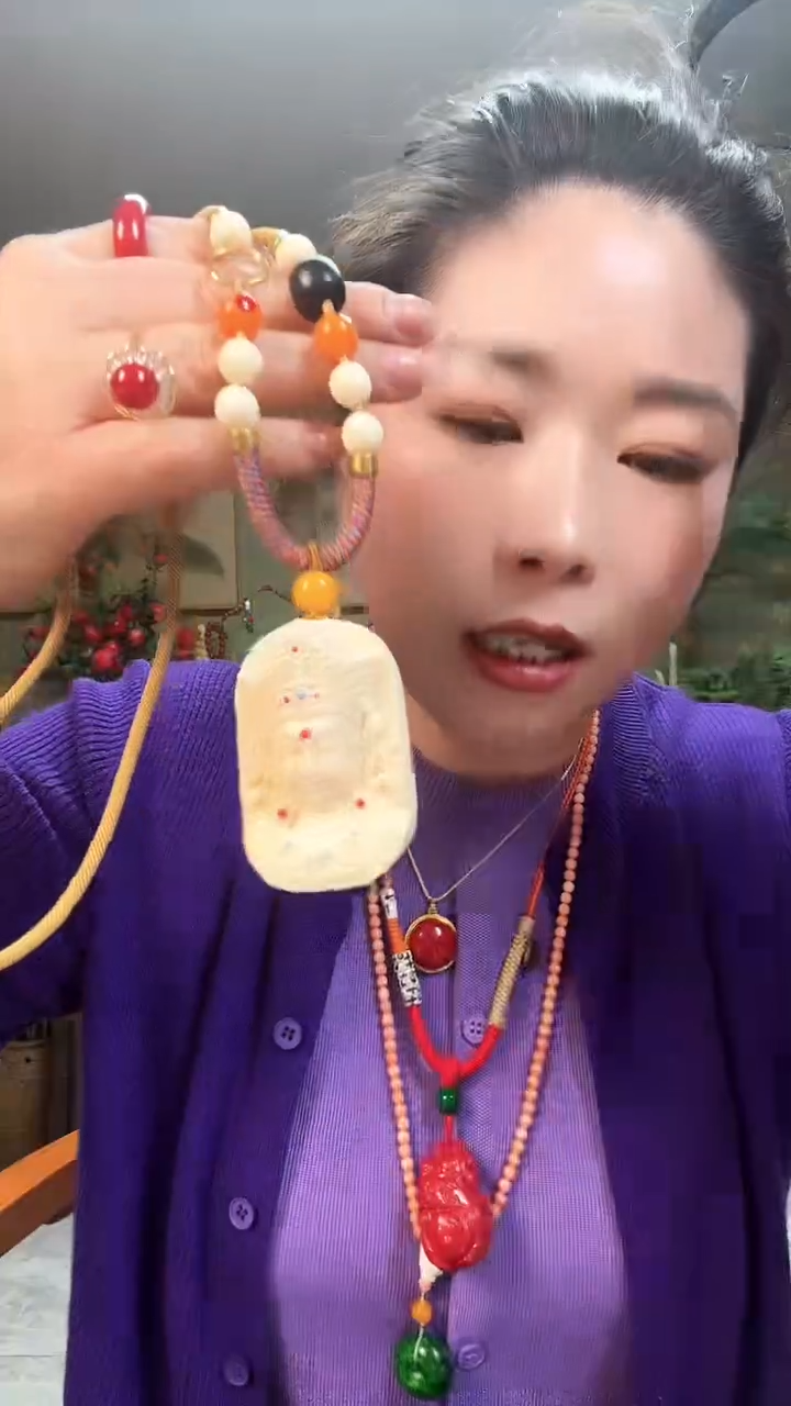 【闪购商品】树脂制品0000000T675