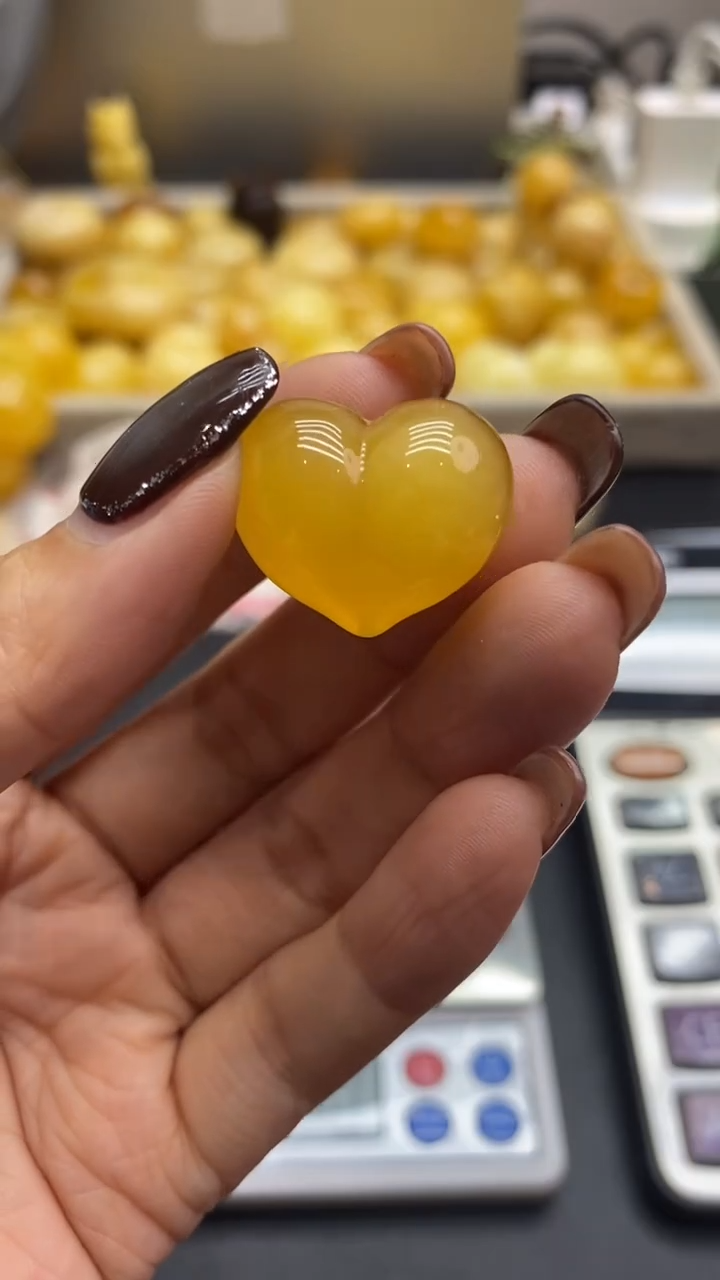 琥珀未镶嵌珠宝奇石1790