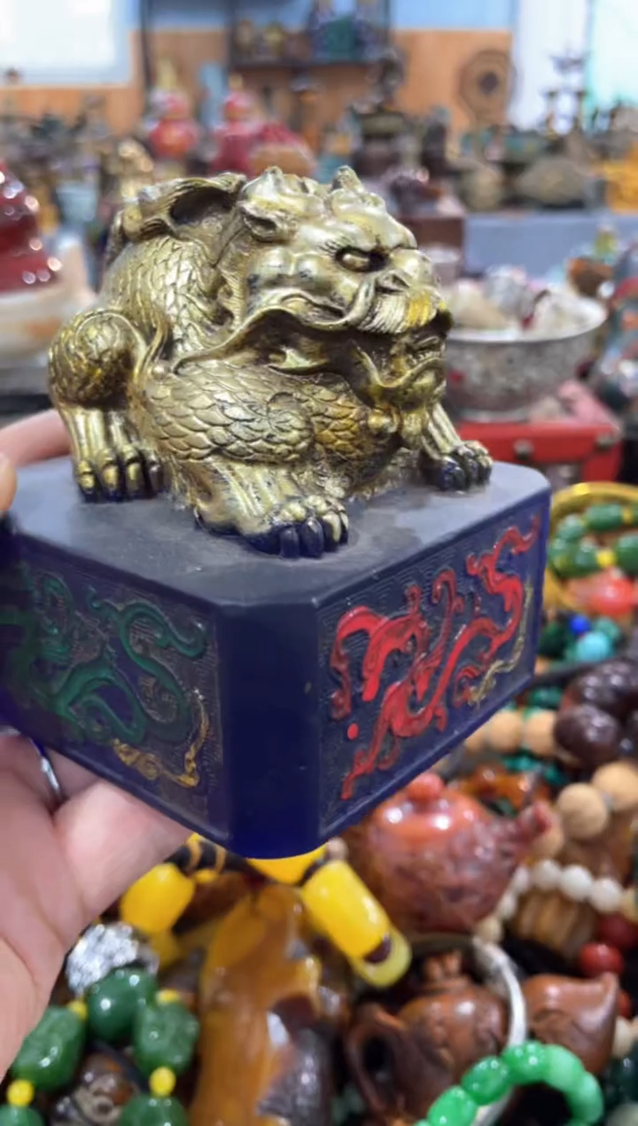 【闪购商品】摆件宫廷影视老旧工艺摆件