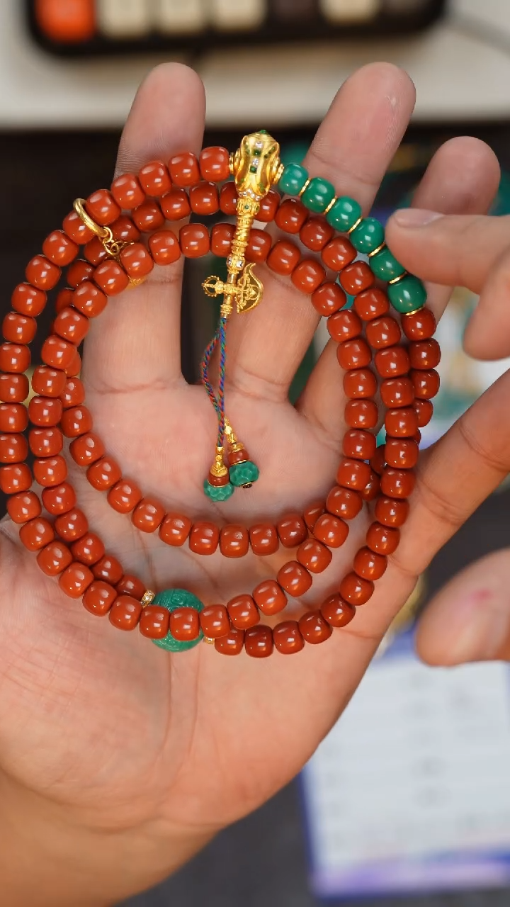 【闪购商品】南红玛瑙脖挂未镶嵌南红脖挂