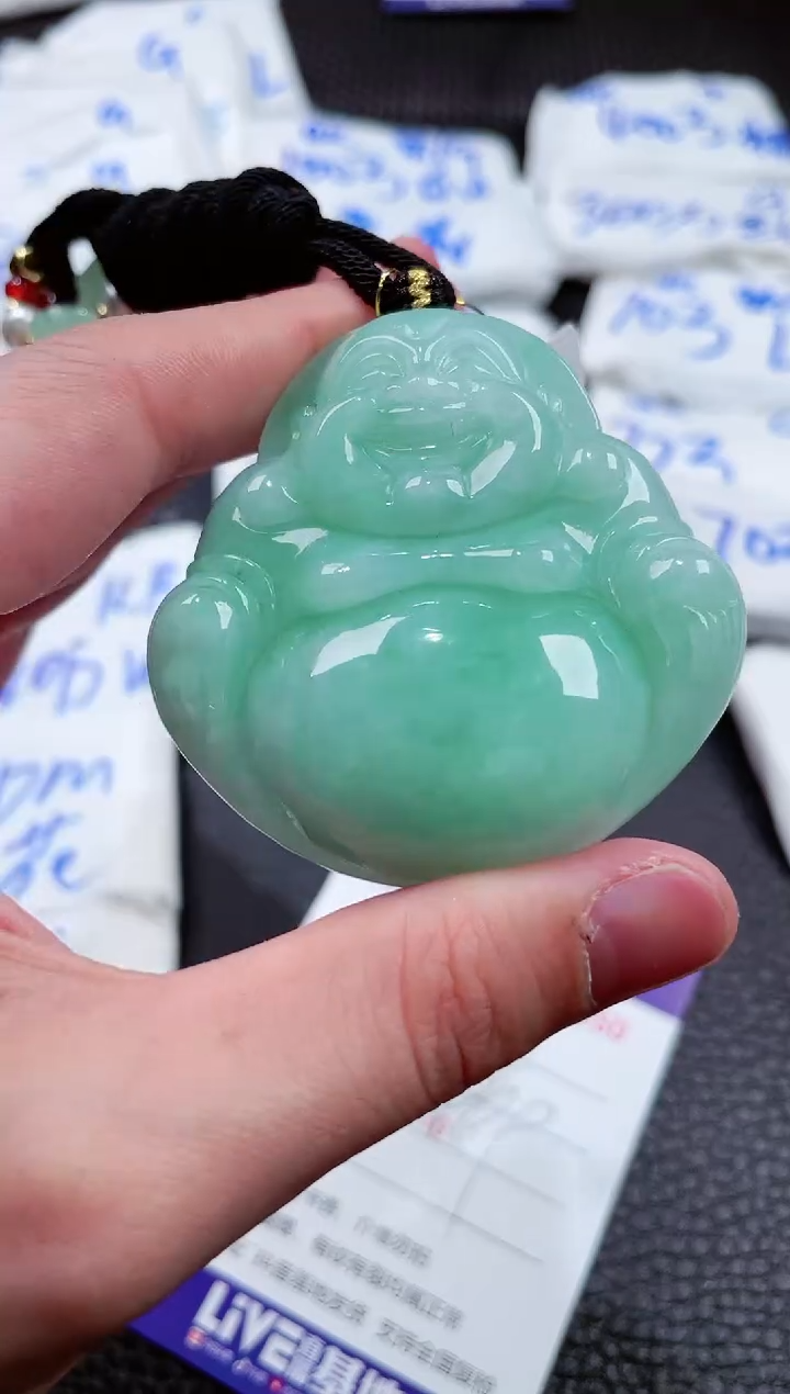 【闪购商品】翡翠未镶嵌颈饰00002050