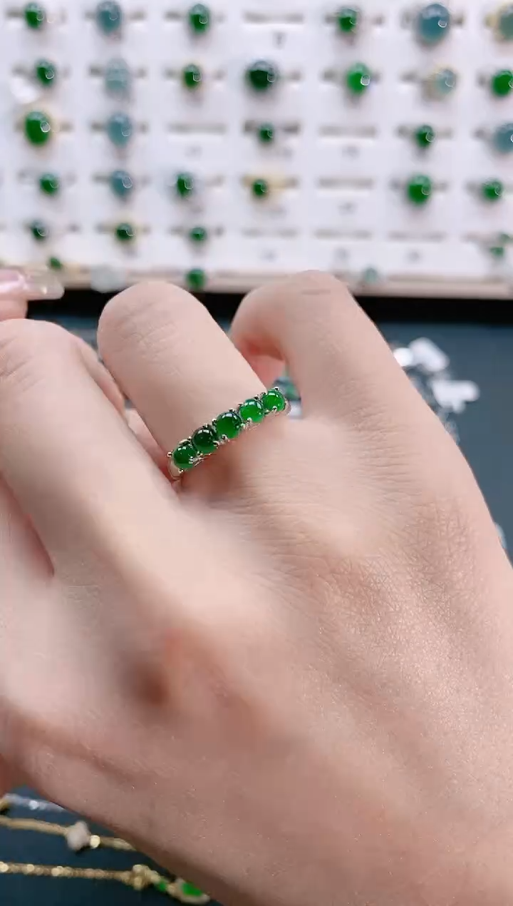 【闪购商品】翡翠戒指银S925镶嵌天然翡翠