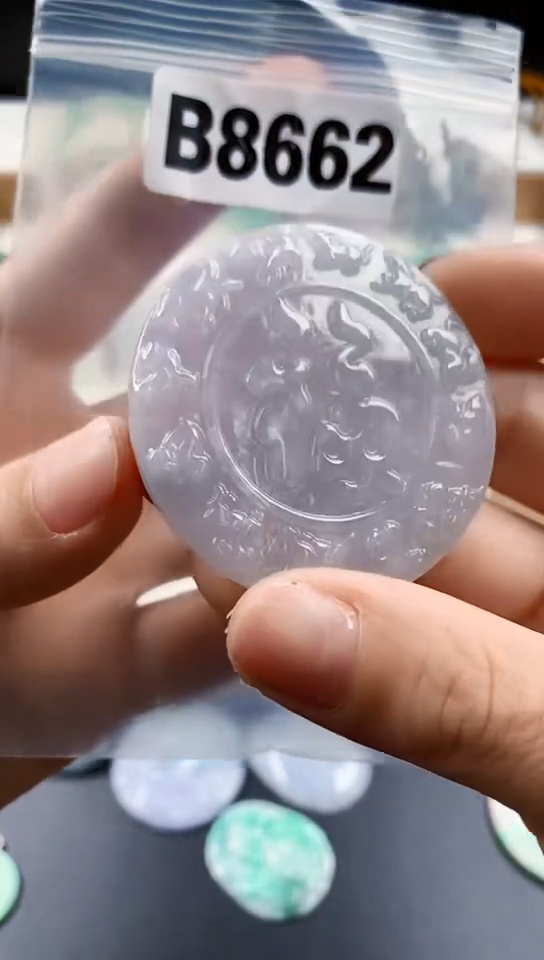 颈饰未镶嵌翡翠天然翡翠吊坠挂件