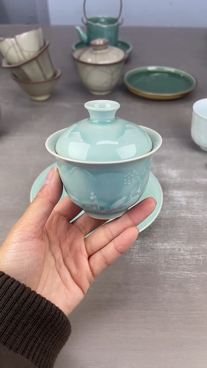 青瓷仓储福利清仓