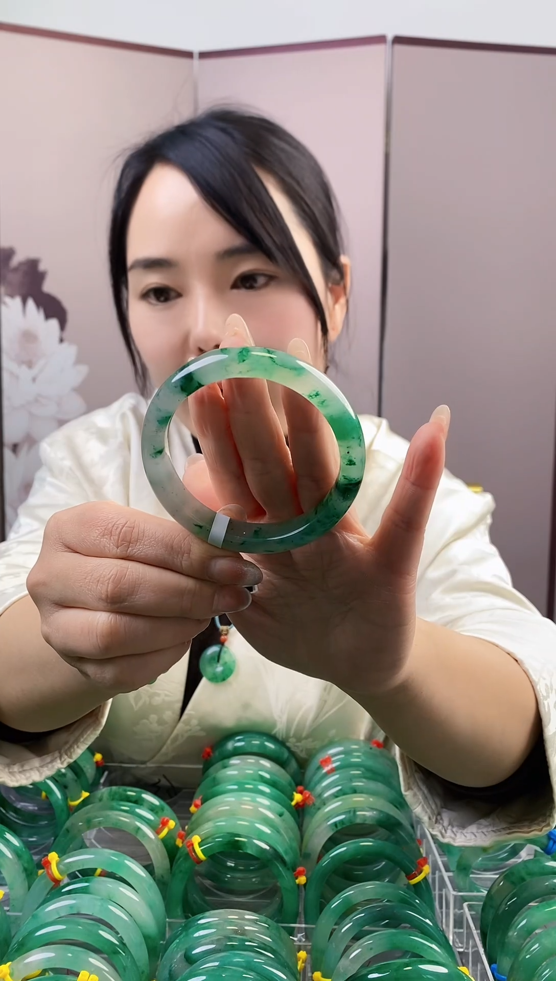 【闪购商品】石英质玉手镯未镶嵌36