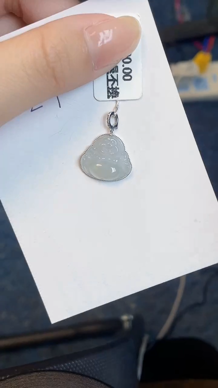 【闪购商品】翡翠颈饰18K金镶嵌00000000