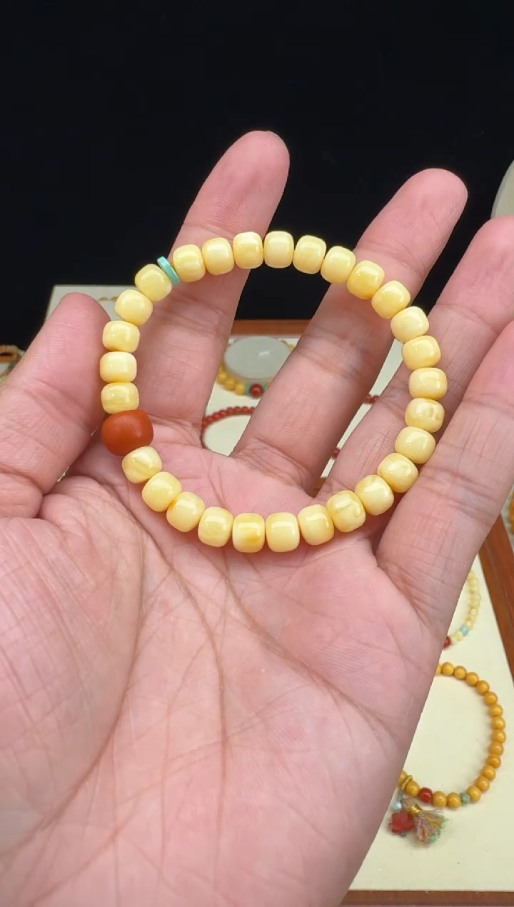 【闪购商品】蜜蜡手链未镶嵌白花蜡老型