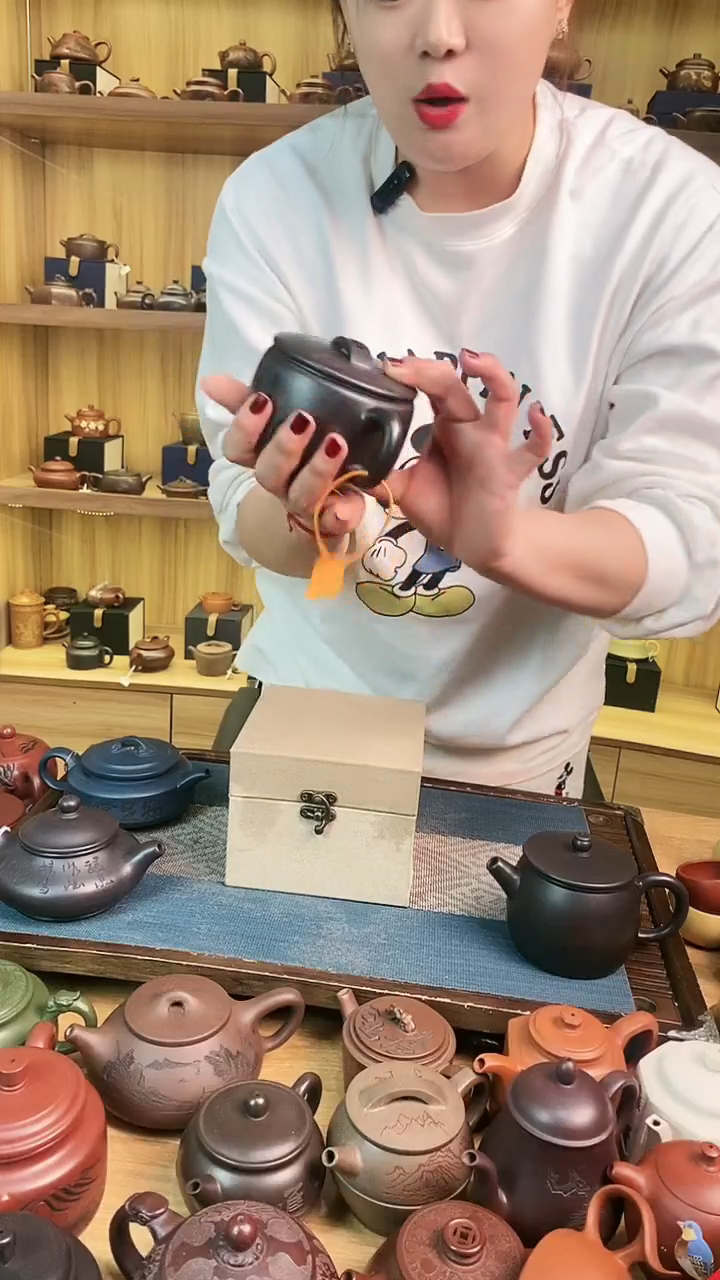 【闪购商品】紫砂茶壶石黄       汉瓦