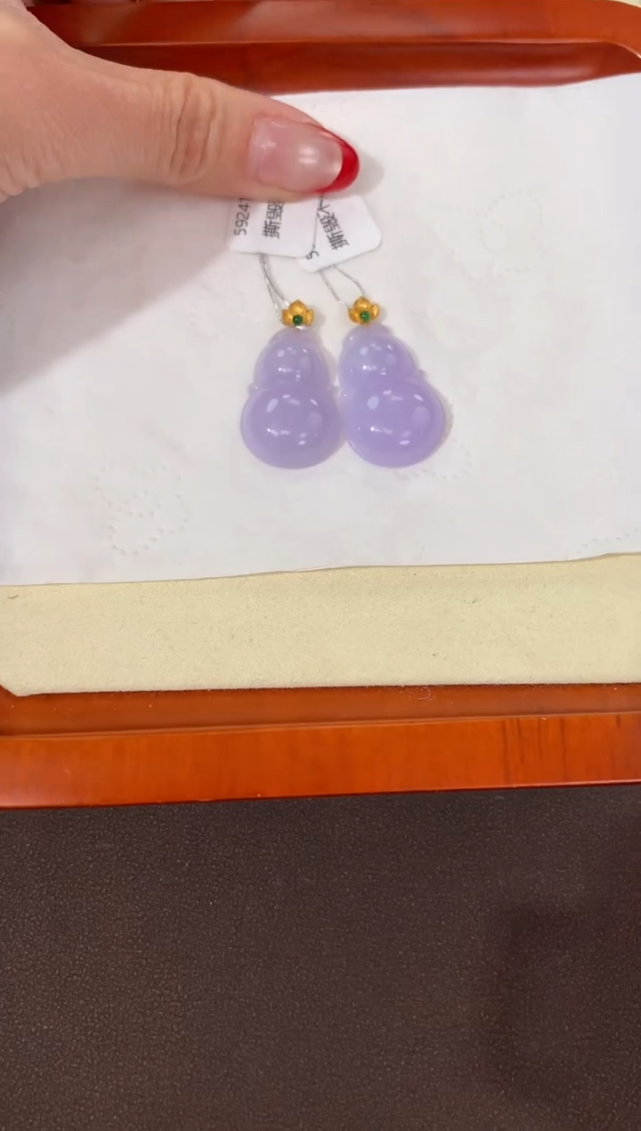 【闪购商品】翡翠颈饰18K金镶嵌天然缅甸a货翡翠(多样性发其一)