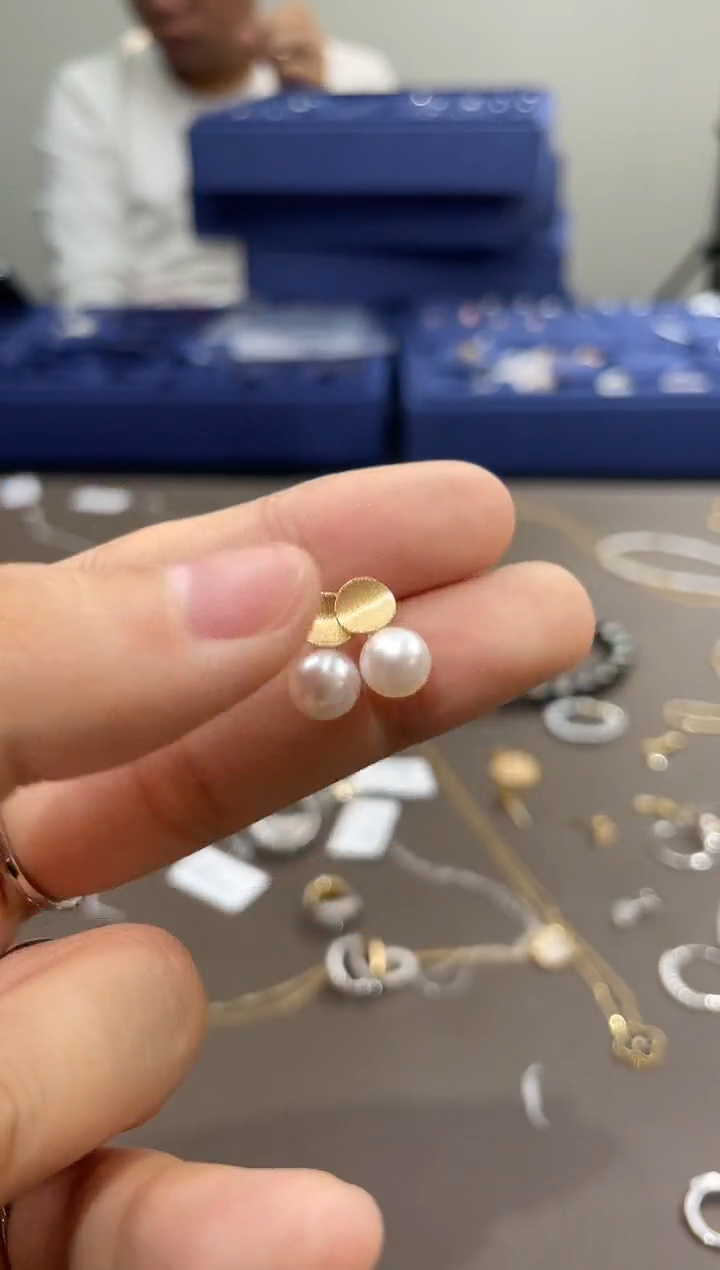 【闪购商品】海水珍珠耳饰18K金镶嵌TA0217-1148-641