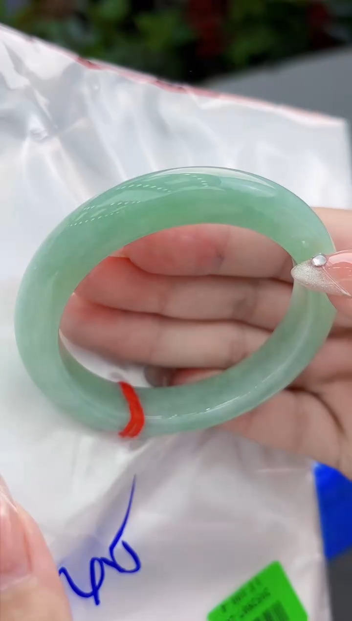 【闪购商品】翡翠手镯未镶嵌翡翠手镯