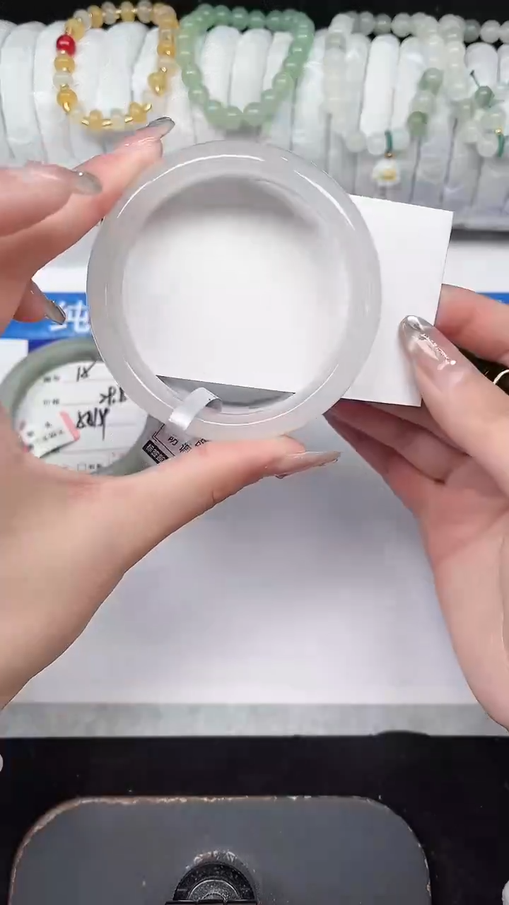 未镶嵌手镯石英质玉16-59/60