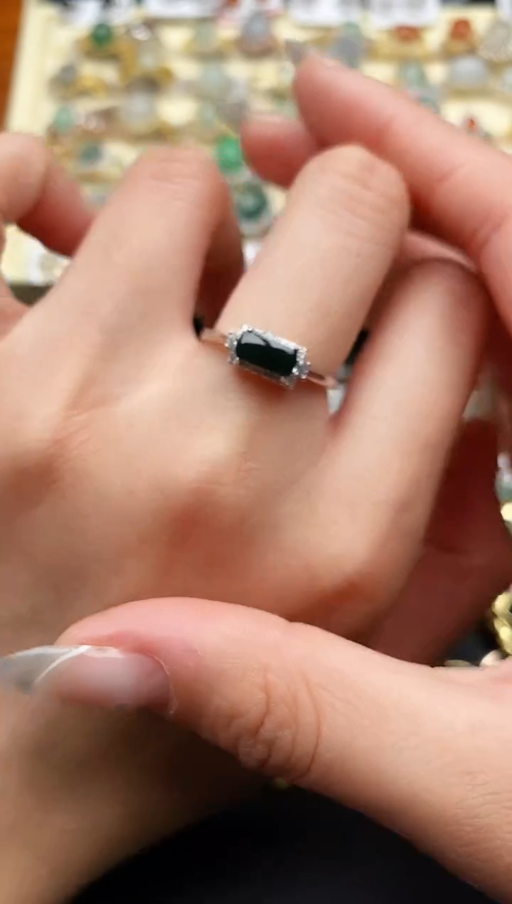 【闪购商品】翡翠戒指银S925镶嵌333333333+10