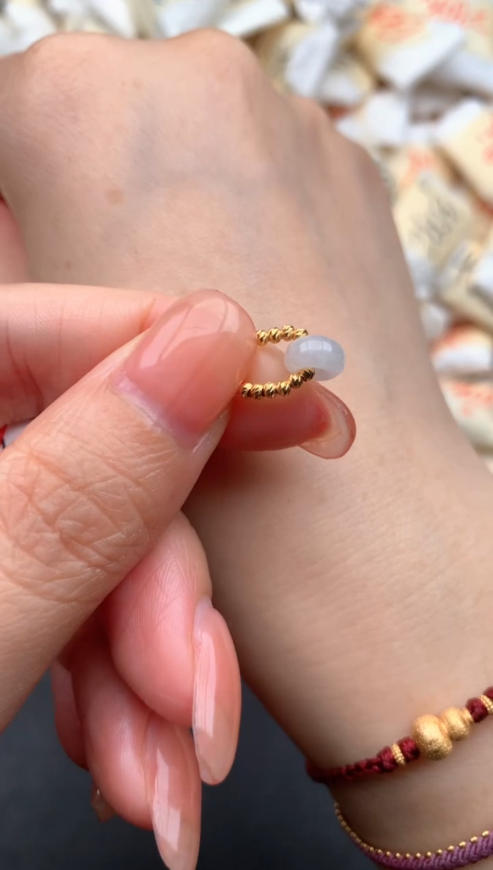 18K金镶嵌挂件翡翠 多样性发货（发一个）17颗