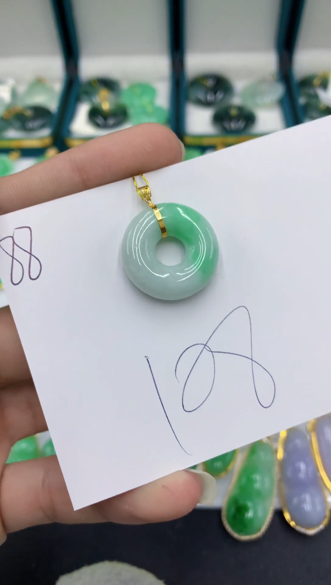 【闪购商品】翡翠颈饰18K金镶嵌翡翠