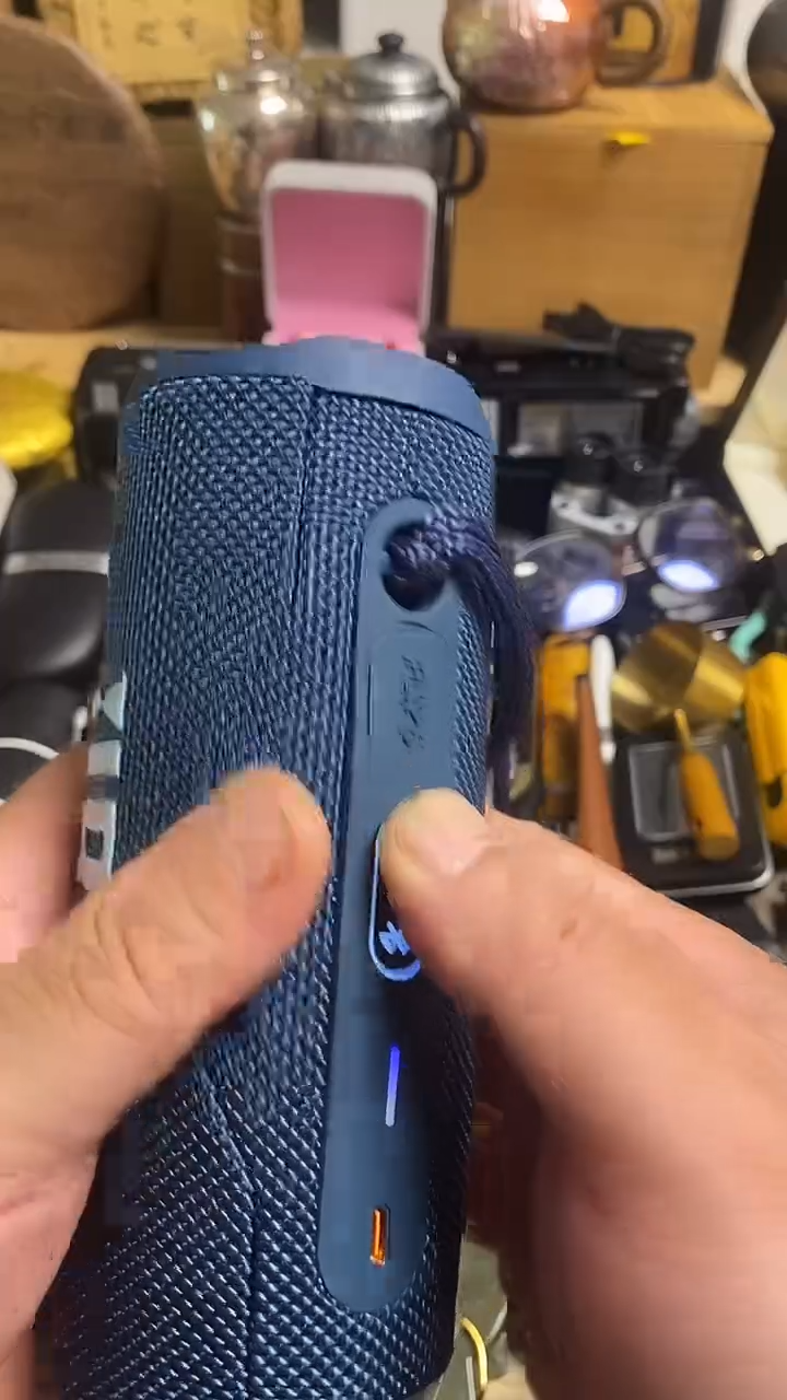 瓷片闪购商品   如图所示