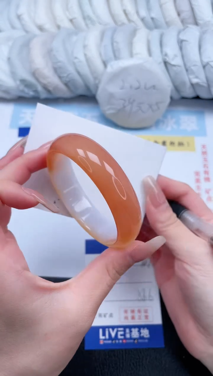 【闪购商品】石英质玉手镯未镶嵌T47-56.6