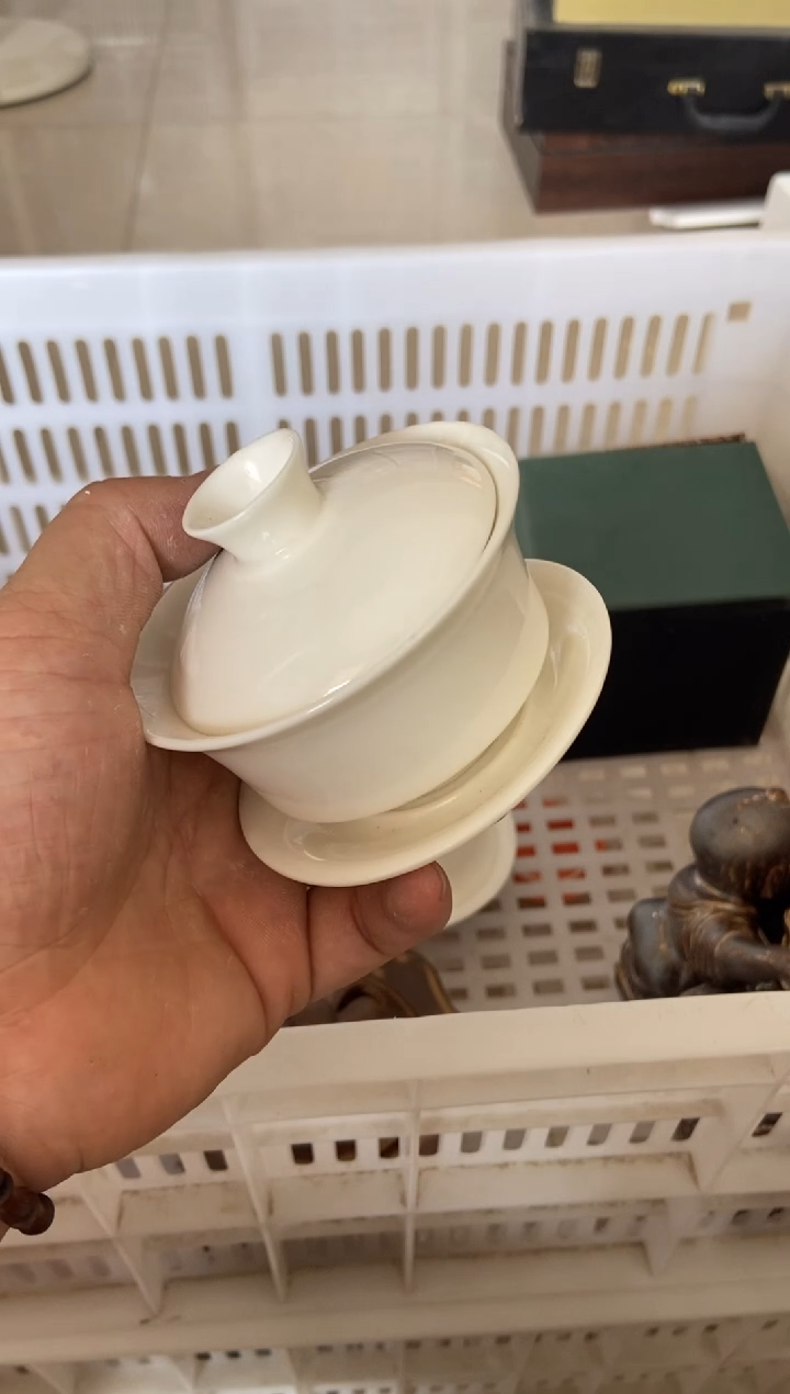 杯无运费险有瑕疵的摄影的产品有使用过的痕迹有点脏介意勿拍