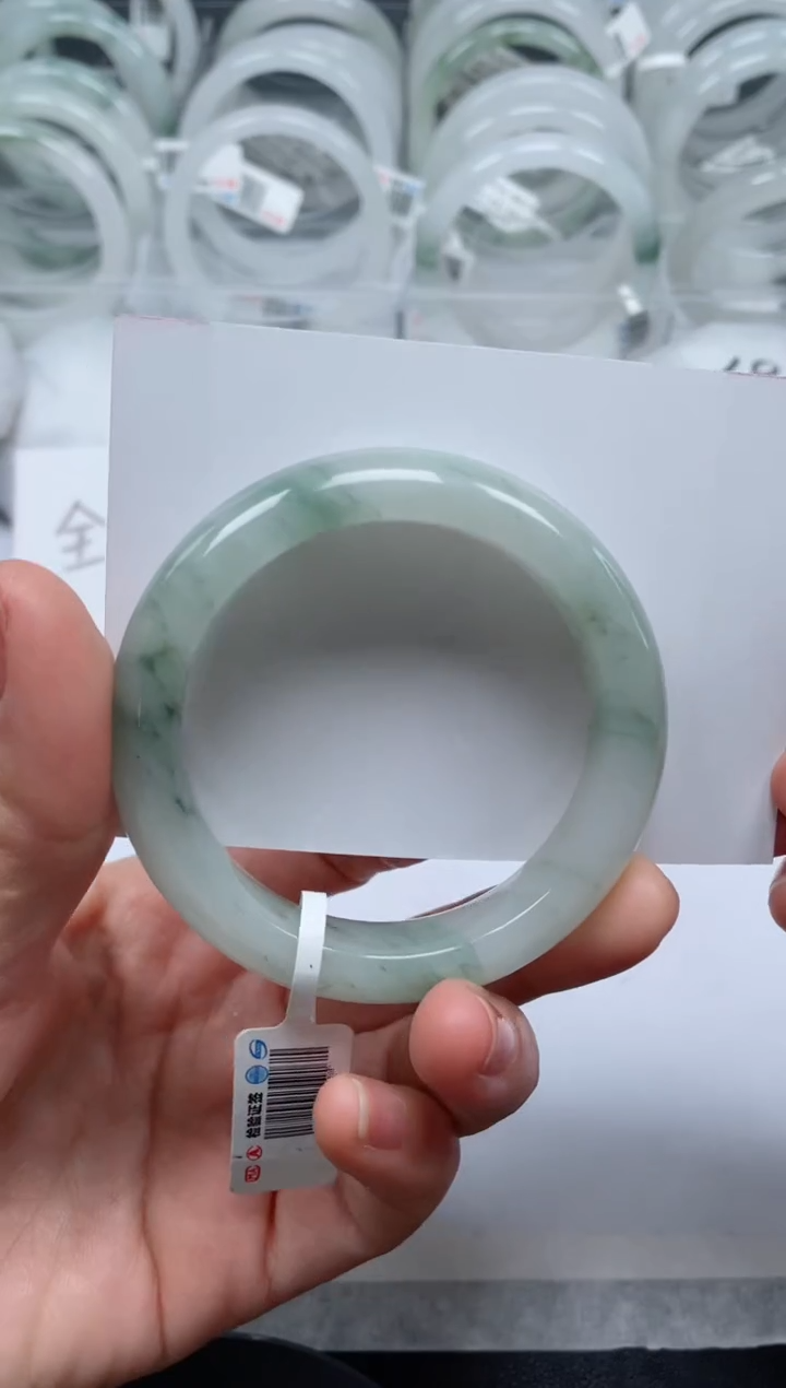 【闪购商品】石英质玉手镯未镶嵌43号/手镯/多人