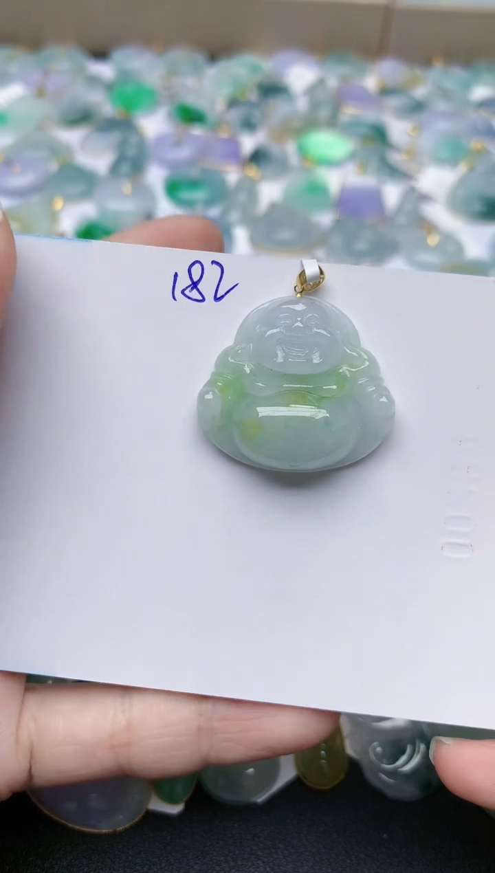 【闪购商品】翡翠颈饰18K金镶嵌天然翡翠A货    