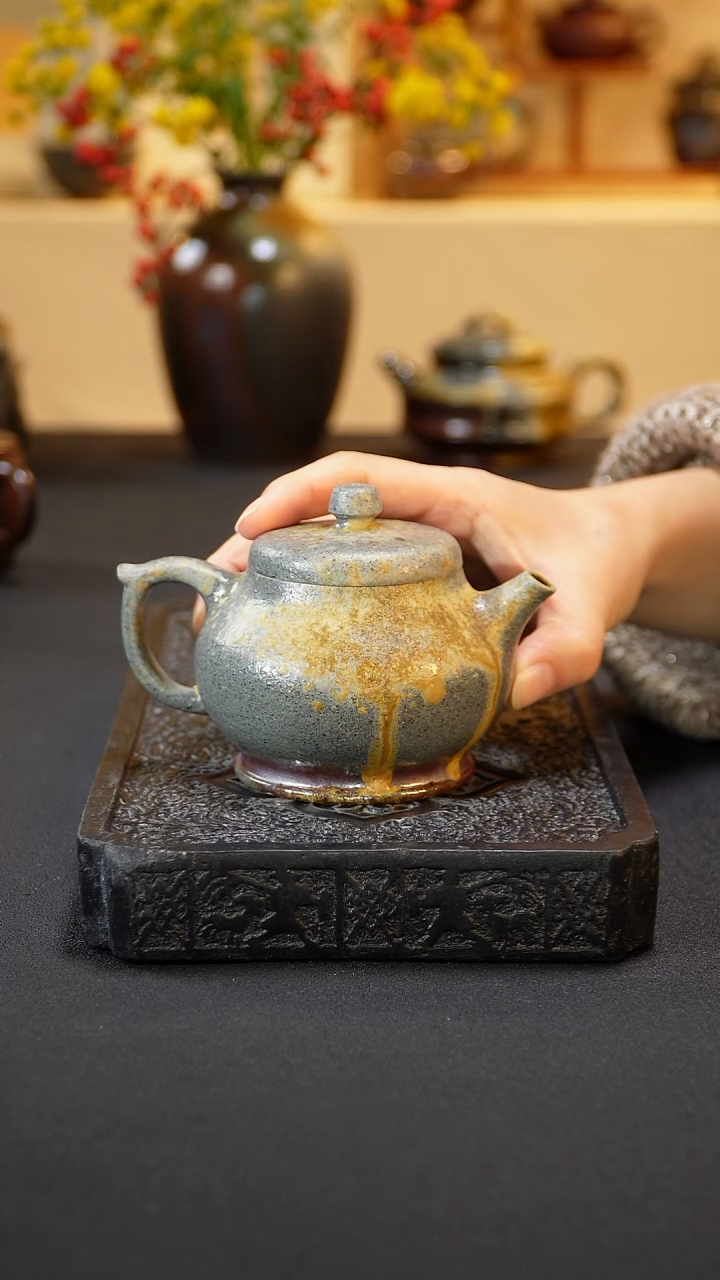 茶壶紫砂纯自然柴烧