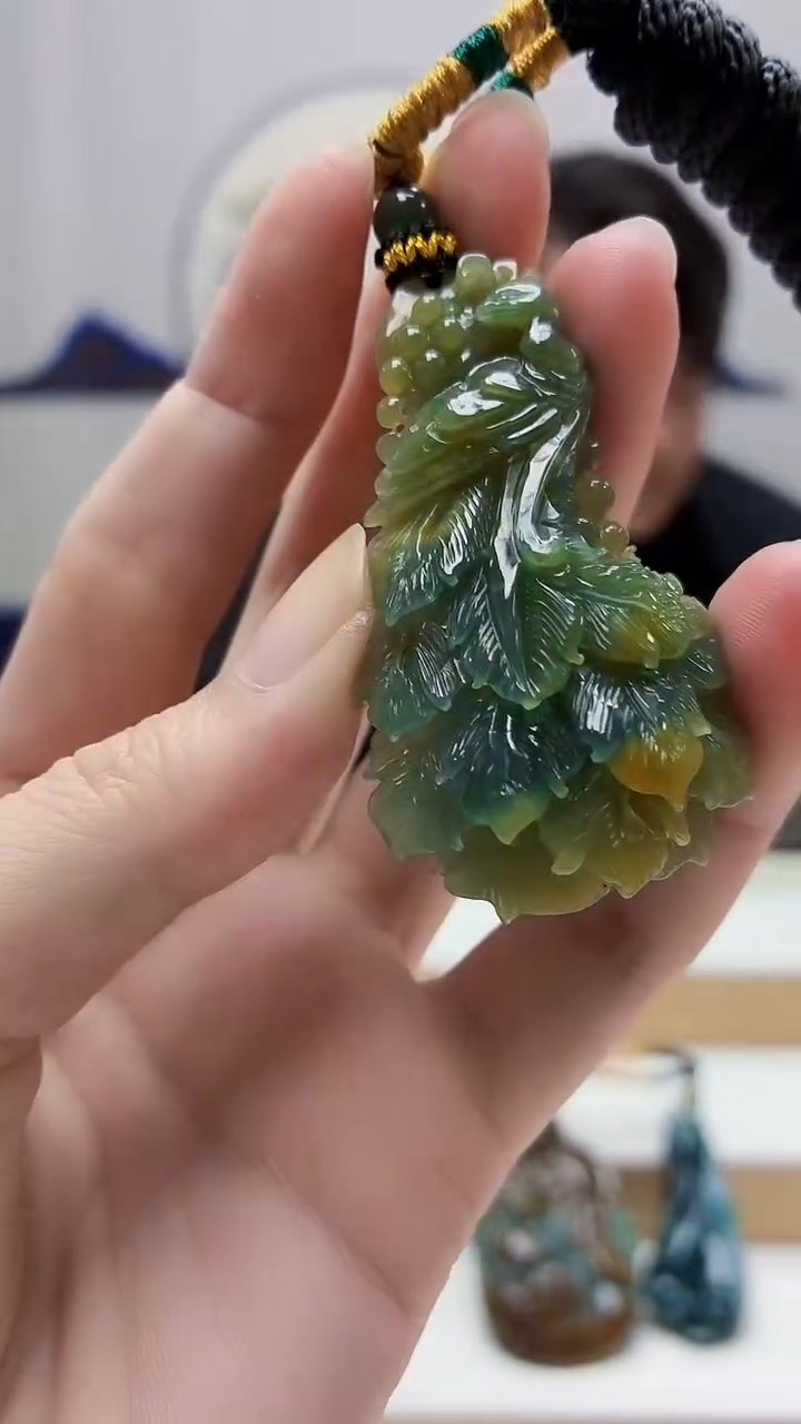 未镶嵌定制翡翠5060zm-毛货挂件凤凰48