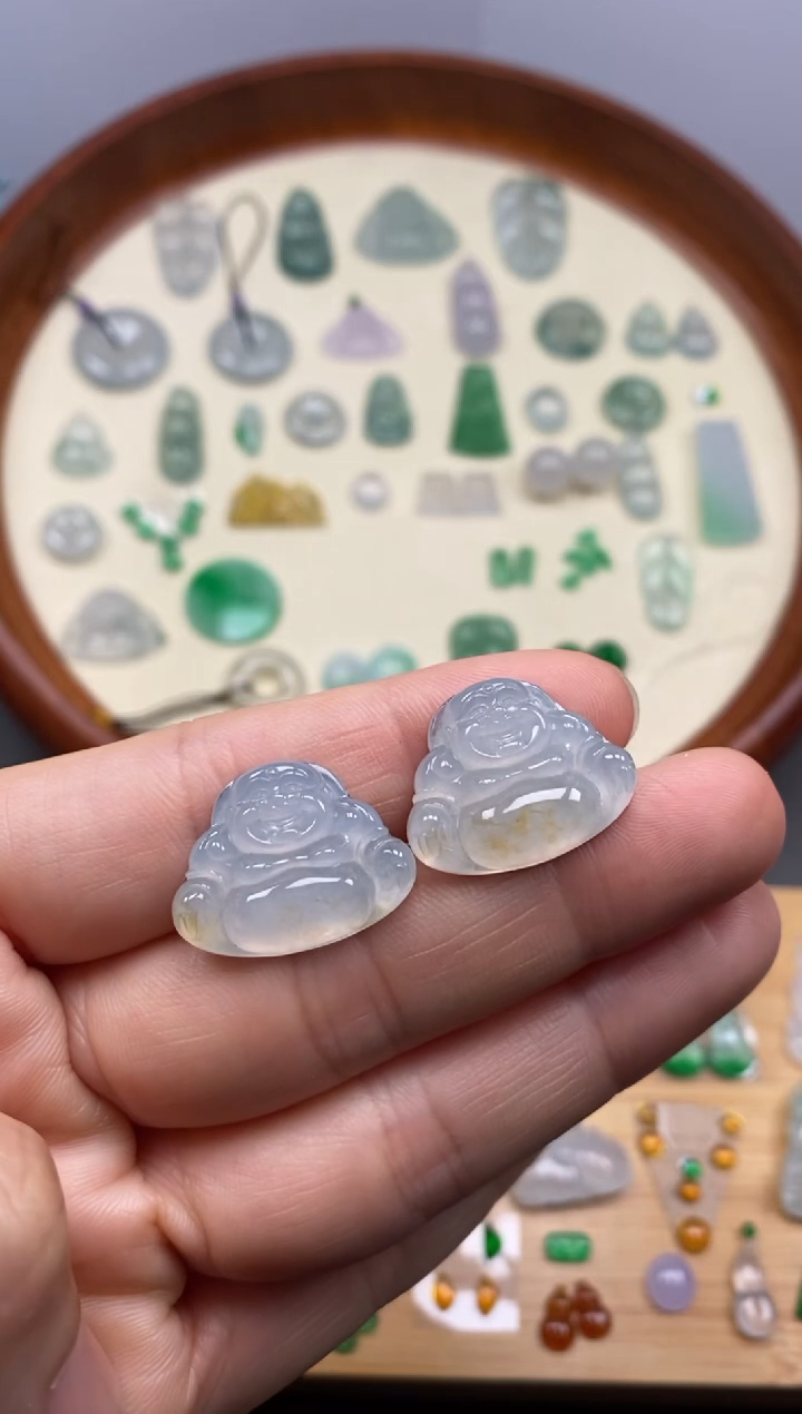 【闪购商品】翡翠颈饰未镶嵌冰黄翡佛公1对/芬