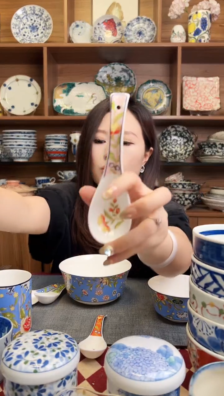 瓷片小屋花园系列温莎 勺子 粉