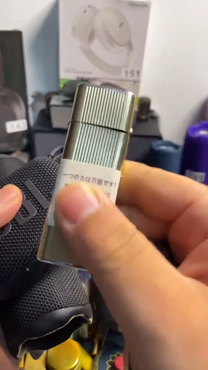 瓷片闪购商品 如图所示