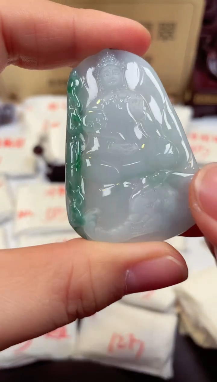 【闪购商品】翡翠颈饰未镶嵌天然缅甸翡翠A货