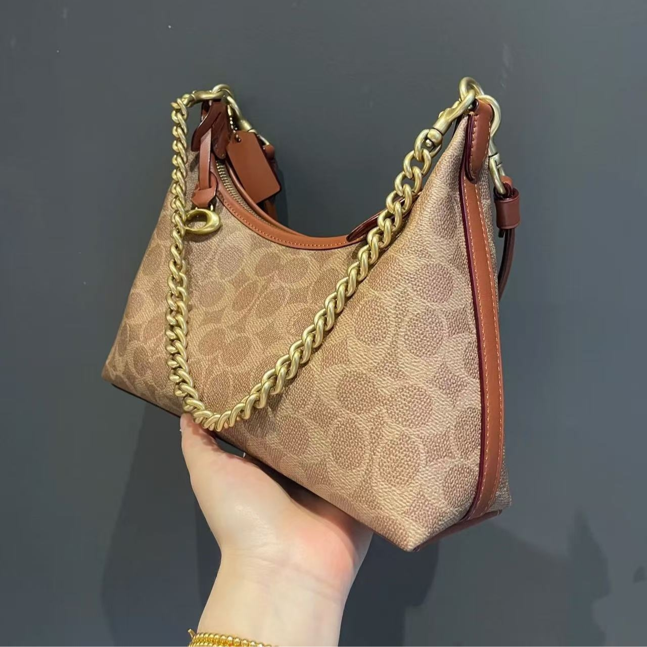 朱丽叶25经典时尚包【免税仓直发+7天无理由】单肩斜跨手提腋下包