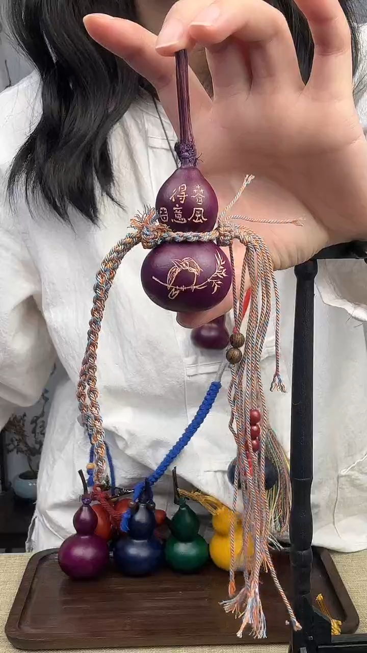 大漆葫芦挂件 雕刻葫芦----009