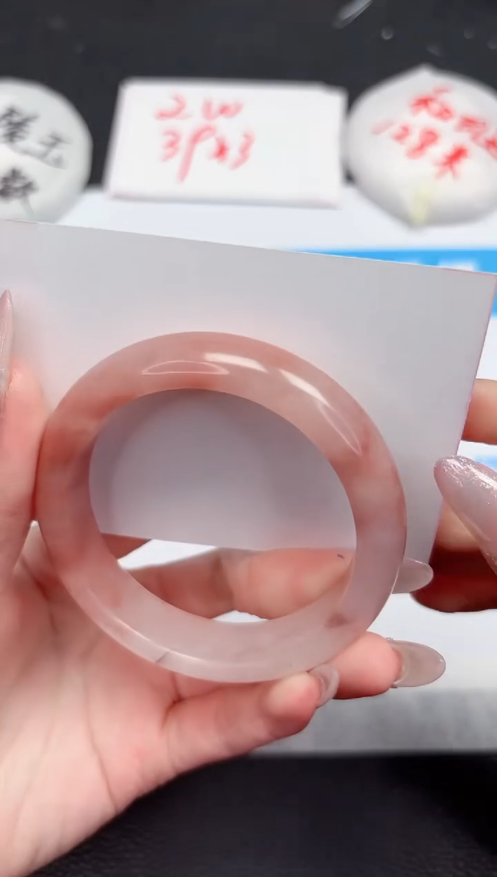 【闪购商品】石英质玉手镯未镶嵌242-52.7