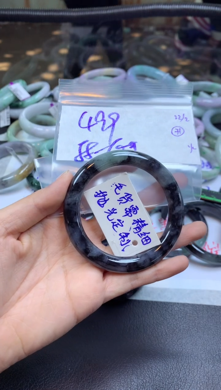【闪购商品】定制翡翠未镶嵌手镯毛货需精细抛光+多人+499元