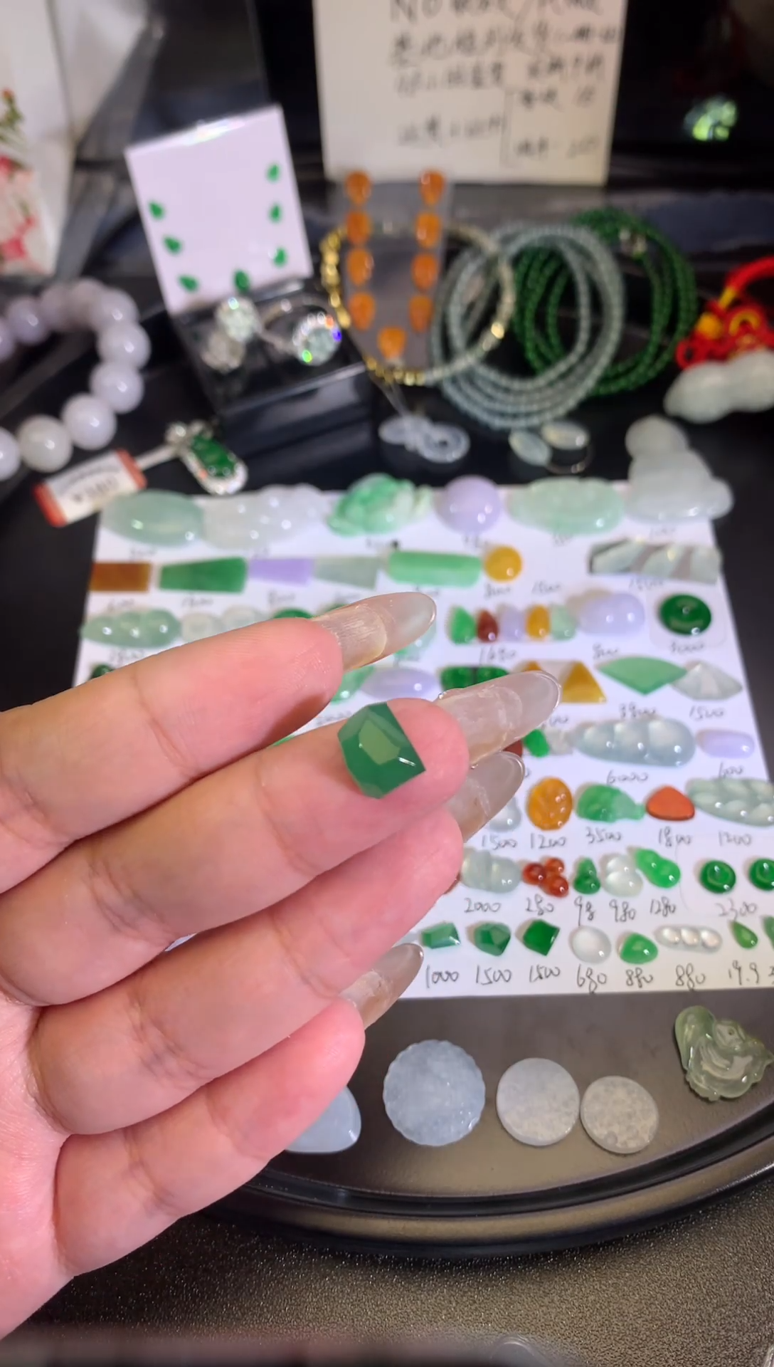 未镶嵌裸石翡翠冰绿切割