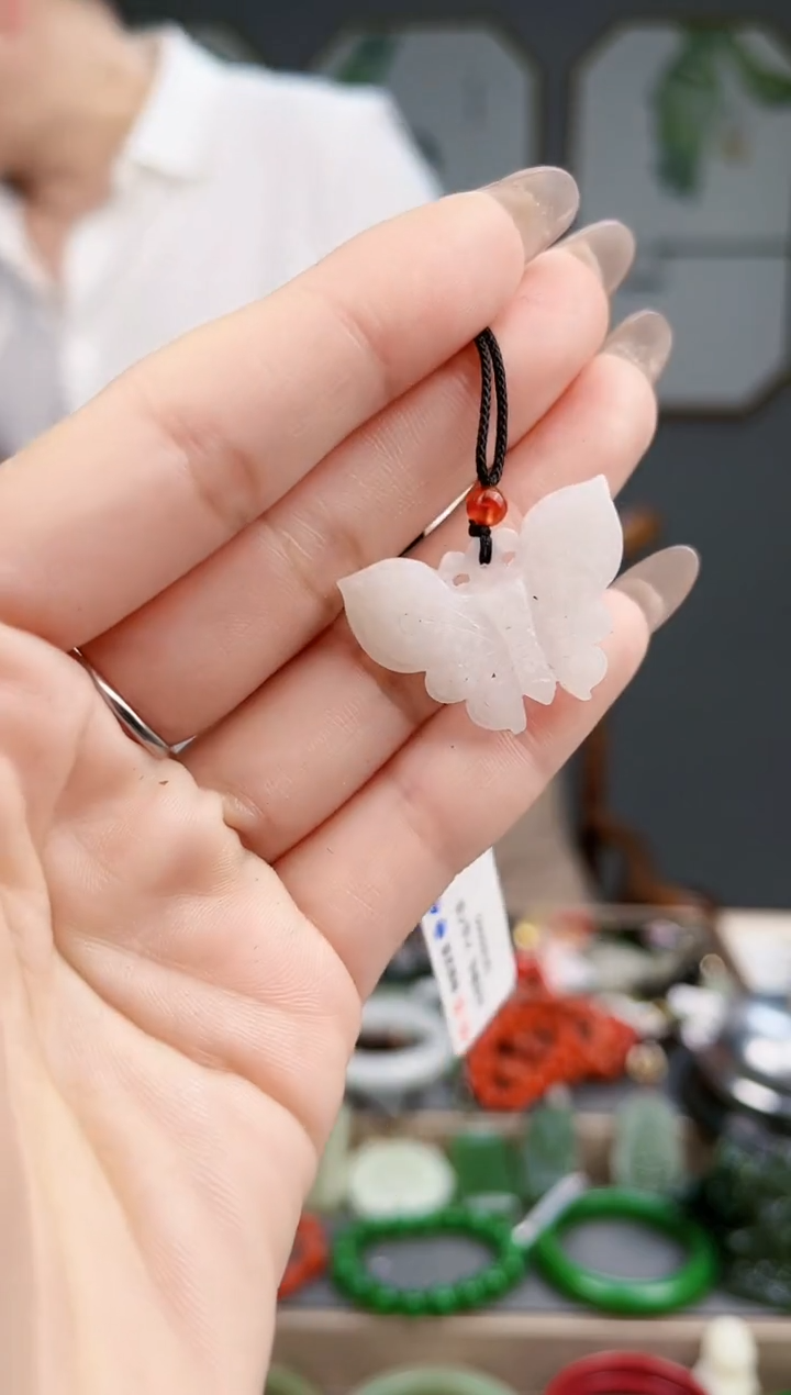 【闪购商品】和田玉颈饰未镶嵌AA多样性发货 拍一发一