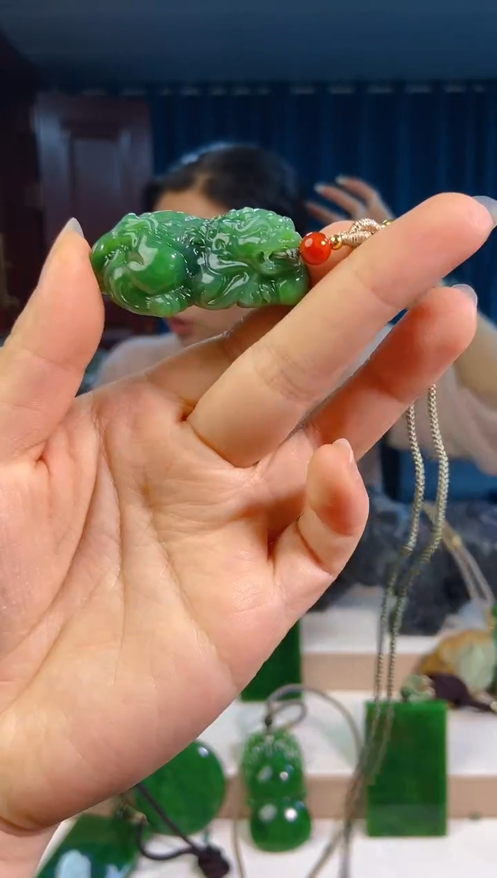 【闪购商品】和田玉未镶嵌挂件1