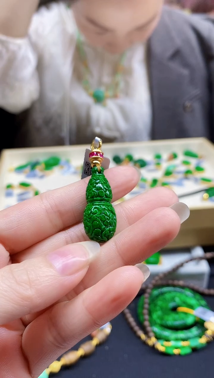 颈饰未镶嵌翡翠翡翠吊坠