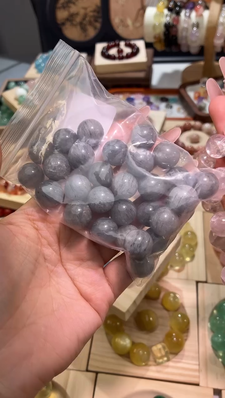 未镶嵌珠宝半成品水晶蓝兔毛14mm【放漏价】