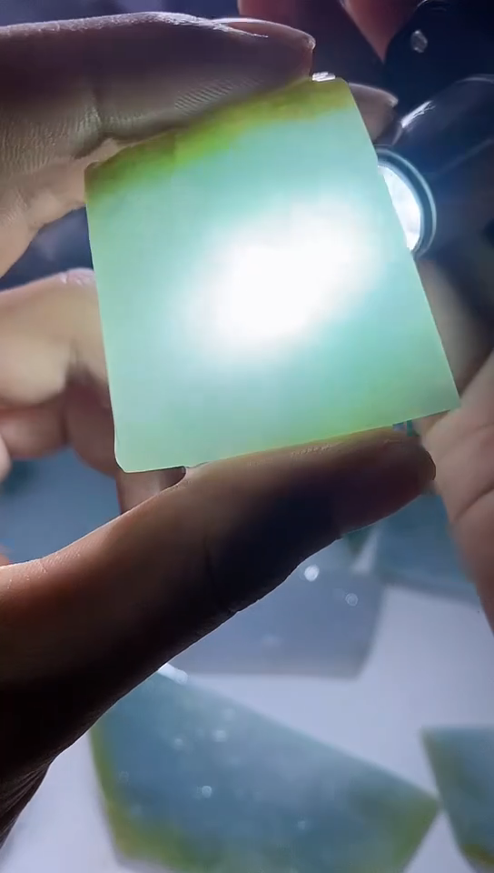 定制翡翠未镶嵌翡翠39