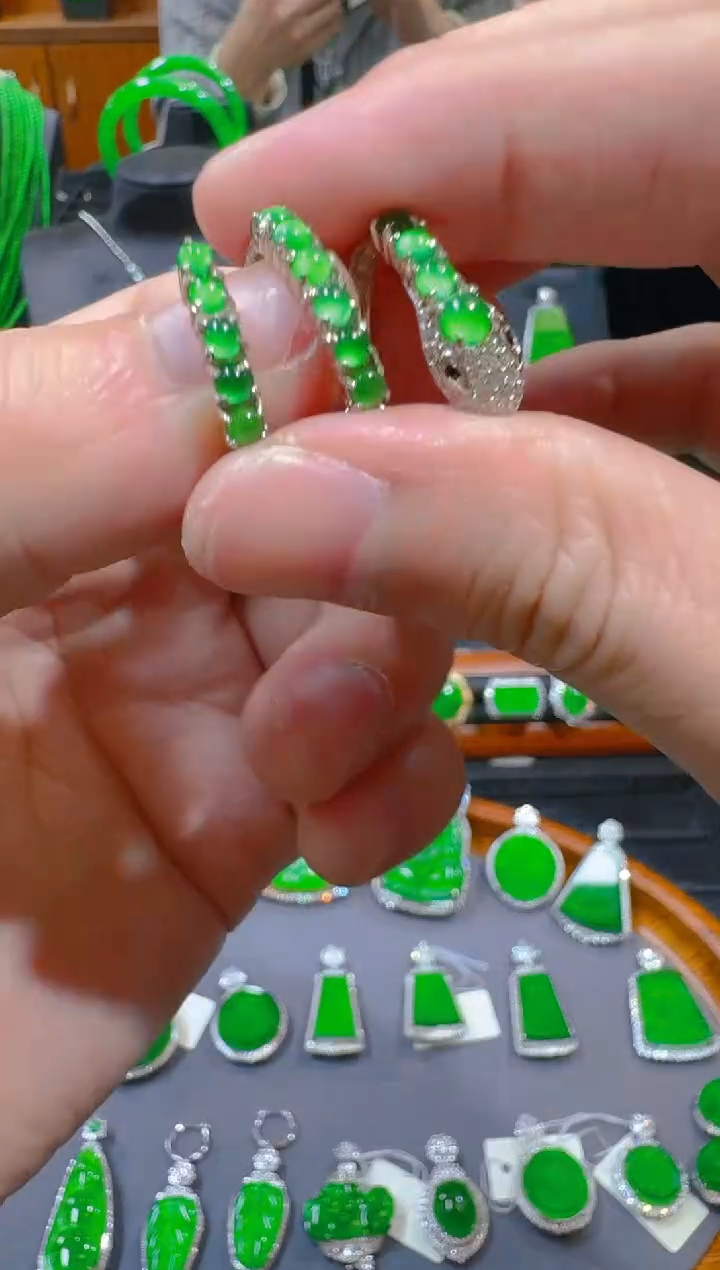 翡翠银S925镶嵌戒指天然a货翡翠