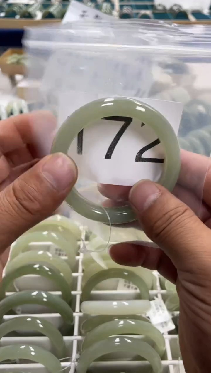 未镶嵌手镯和田玉和田玉手镯 55圈口 172号