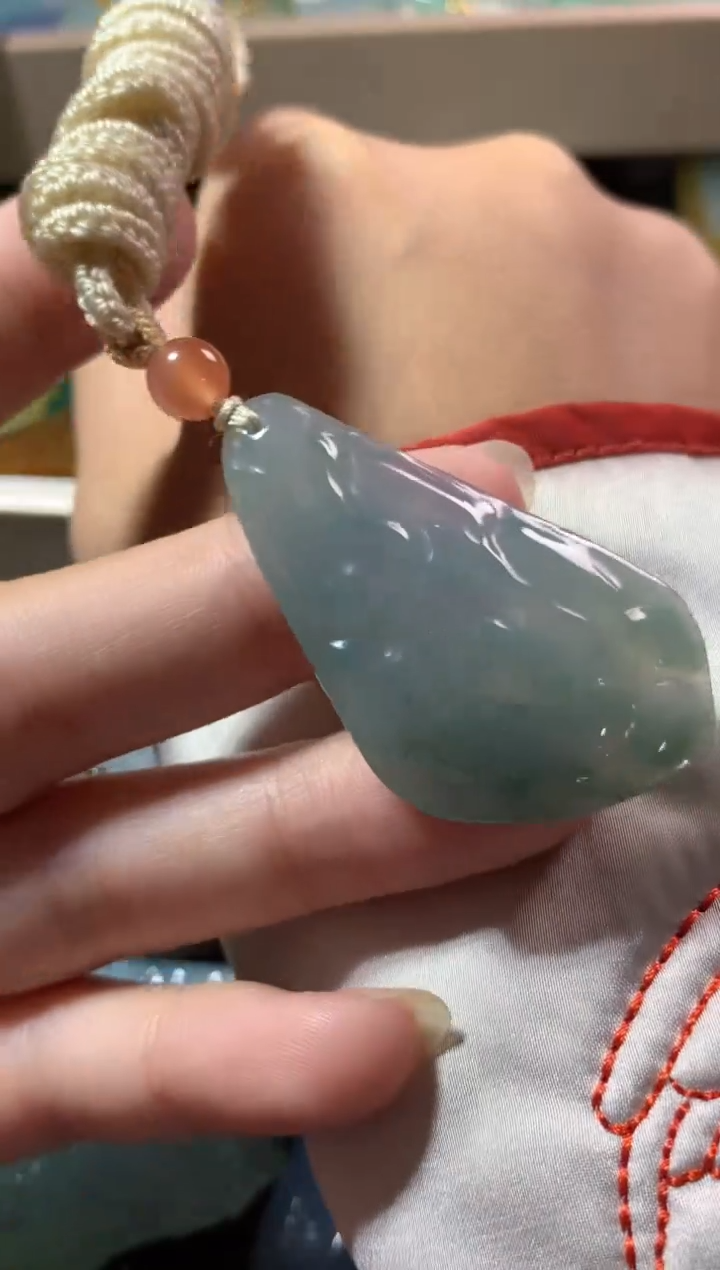 翡翠未镶嵌吊坠(不含链)吊坠