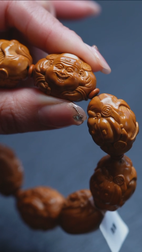 【闪购商品】橄榄核吊坠苏工橄榄核