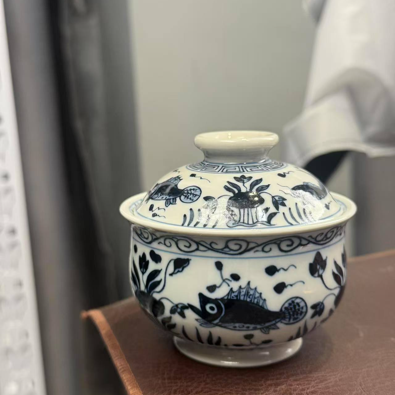 柴窑2号釉鱼藻大卢氏盖碗