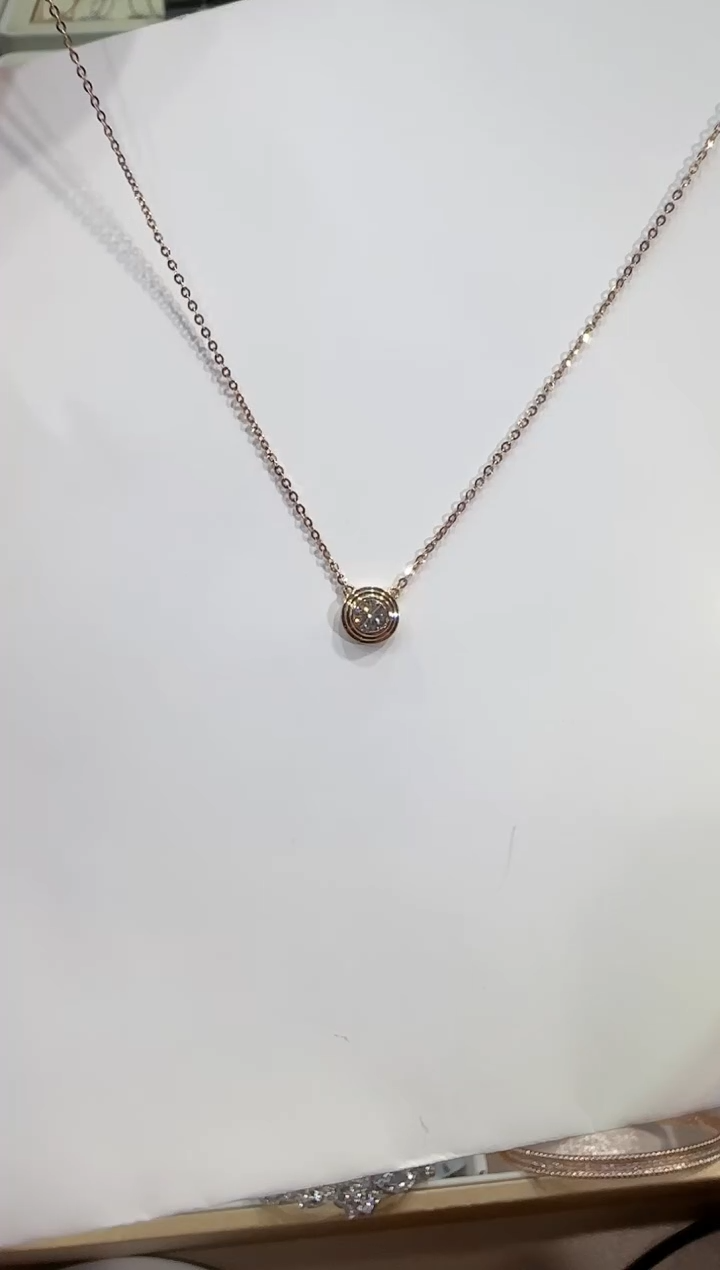 【闪购商品】钻石项链18K金镶嵌20分飞碟