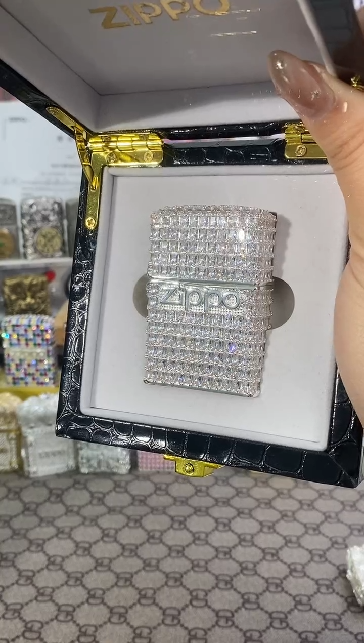 铜ZIPPO满钻星辰