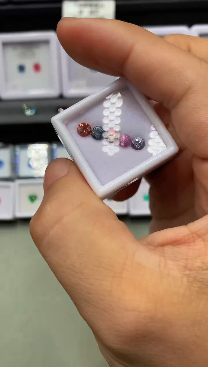 【闪购商品】定制尖晶石裸石未镶嵌圆切 一盒5/P 1.83ct
