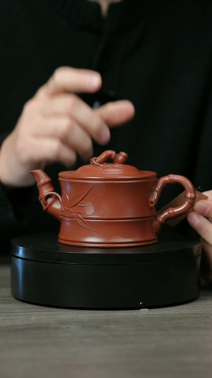 【闪购商品】紫砂茶壶H1335陈娟龙血砂竹段